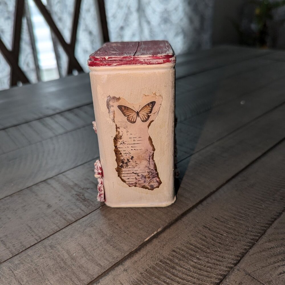 Charming Tin Decor Handmade - Picture 4 of 5